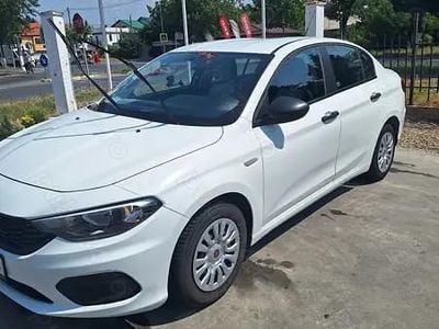 Second-hand Fiat Tipo 77 CP (56 kW) 2019 Berlinǎ