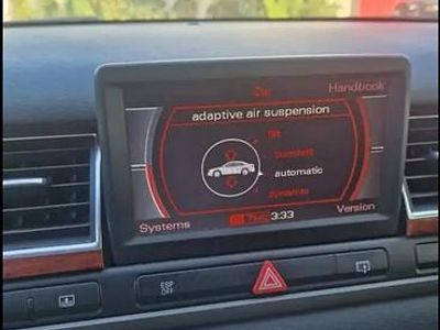 Utilizat 2006 Audi A8 Berlinǎ | 3.000 EUR