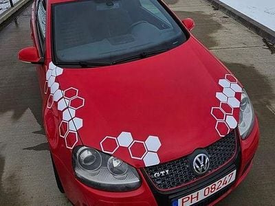 Second-hand VW Golf IV GTI 200 CP (147 kW) 2005 Culoarerosu Hatchback