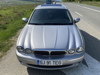 second-hand Jaguar X-type Estate 2.5 V6 4x4 Aut. Executive
