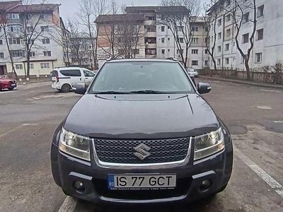 Second-hand Suzuki Grand Vitara 129 CP (94 kW) 2011 Culoaregri SUV