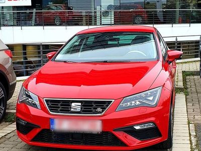 Culoarerosu Utilizat 2020 Seat Leon FR Hatchback | 16.000 EUR (Puțin scump)