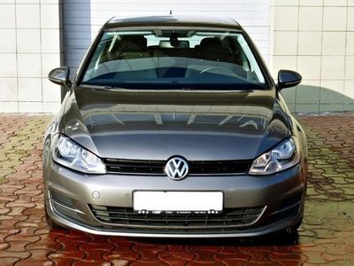 second-hand VW Golf 