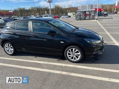 Negru Utilizat 2020 Opel Astra Coupe | 7.800 EUR (Super Preț)