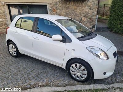 second-hand Toyota Yaris 1.4 D-4D Luna