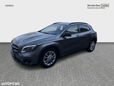 Mercedes GLA220