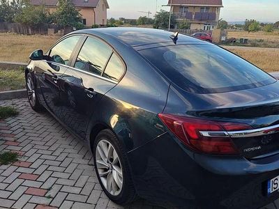 Culoareverde Utilizat 2014 Opel Insignia Berlinǎ | 5.099 EUR (Preț OK)
