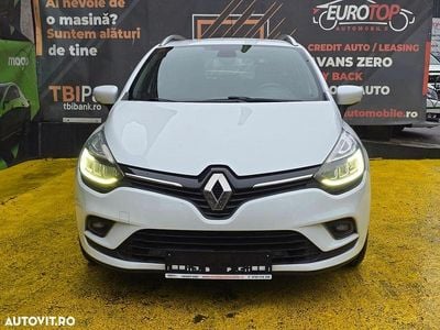 Second-hand Renault Clio GrandTour Intens 90 CP (66 kW) 2020 Culoarealb Break