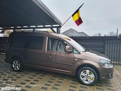 Culoaremaro Utilizat 2012 VW Caddy Maxi Team Monovolum | 9.800 EUR (Scump)