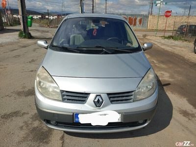Utilizat 2005 Renault Scénic II Monovolum | 500 EUR
