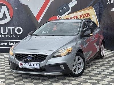 Second-hand Volvo V40 150 CP (110 kW) 2013 Culoareargint Hatchback