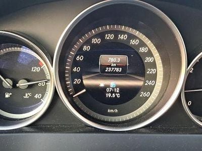 Mercedes C200
