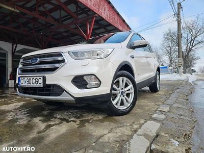 Culoarealb Utilizat 2018 Ford Kuga Trend SUV | 12.900 EUR (Preț OK)