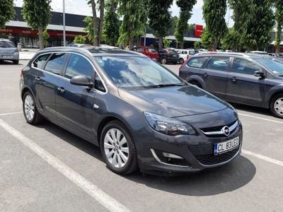 Utilizat 2013 Opel Astra | 6.000 EUR (Scump)