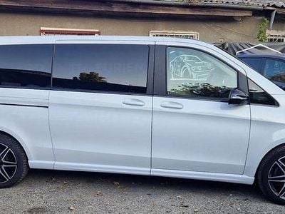 Alb Utilizat 2019 Mercedes V250 Avantgarde Monovolum | 56.500 EUR (Puțin scump)