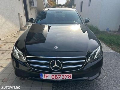 Mercedes E220