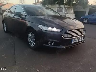 Second-hand Ford Mondeo 150 CP (110 kW) 2015 Berlinǎ