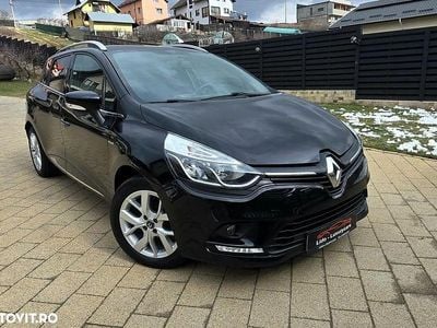 Second-hand Renault Clio GrandTour Intens 90 CP (66 kW) 2020 Culoarenegru Break