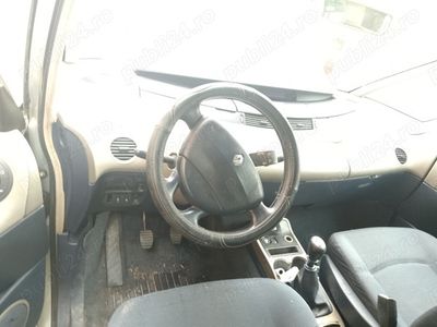 Utilizat 2004 Renault Espace Monovolum | 900 EUR