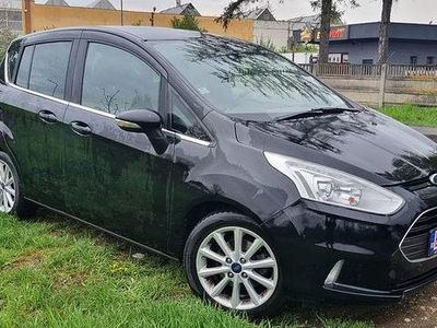 Negru Second-hand 2018 Ford B-MAX Titanium Monovolum | 6.500 EUR