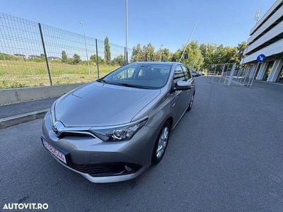 Toyota Auris Hybrid
