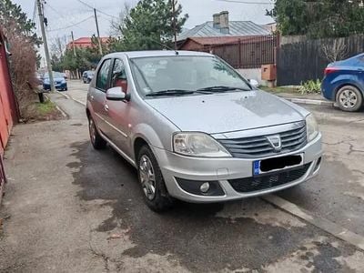 Second-hand Dacia Logan 64 CP (47 kW) 2010 Gri Berlinǎ