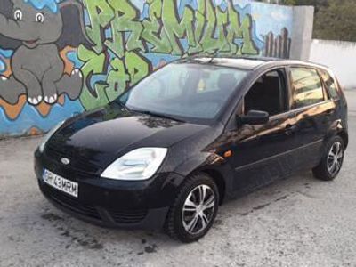 second-hand Ford Fiesta 1.3i acte la zi fiscal 1300e