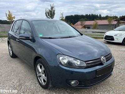 Culoarerosu Utilizat 2009 VW Golf VI Comfortline Hatchback | 4.495 EUR (Preț OK)