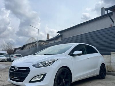 second-hand Hyundai i30 automat diesel 1.6