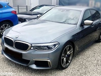 BMW M550
