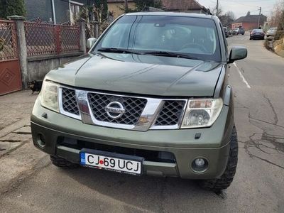 second-hand Nissan Pathfinder 2.5 dCi LE