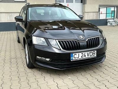 Culoarenegru Utilizat 2017 Skoda Octavia Ambition Break | 9.600 EUR (Preț OK)