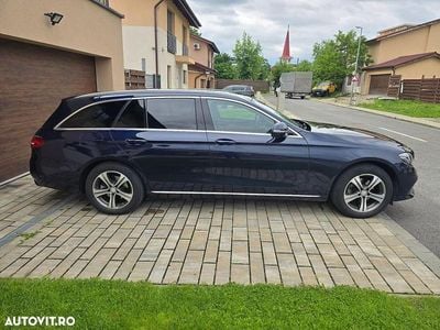 Mercedes E220