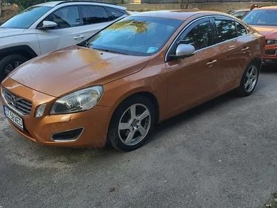 Second-hand Volvo S60 163 CP (119 kW) 2011 Culoareportocaliu Berlinǎ