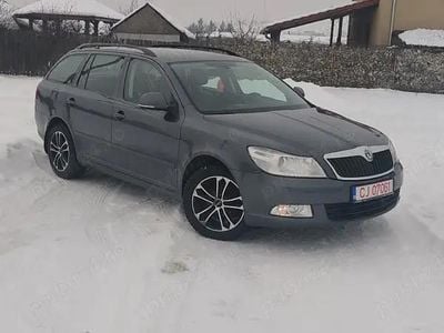 Culoaregri Utilizat 2010 Skoda Octavia Ambiente Break | 5.100 EUR (Puțin scump)
