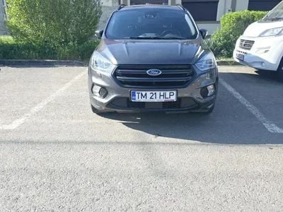 Second-hand Ford Kuga 180 CP (132 kW) 2019 Gri SUV