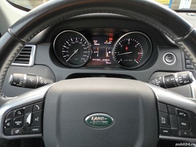 second-hand Land Rover Discovery Sport 2015