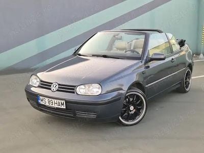 Second-hand VW Golf IV 101 CP (74 kW) 1999 Gri Cabrio