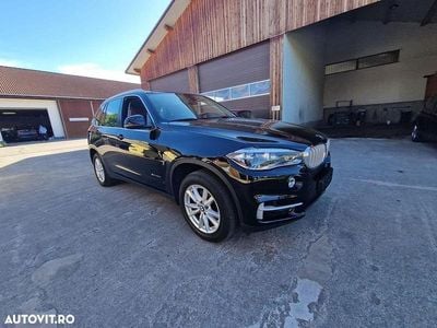 Culoarenegru Second-hand 2018 BMW X5 iPerformance SUV | 24.000 EUR
