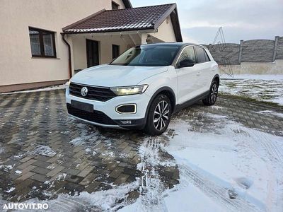 Second-hand VW T-Roc Style 110 CP (80 kW) 2021 Culoarealb SUV