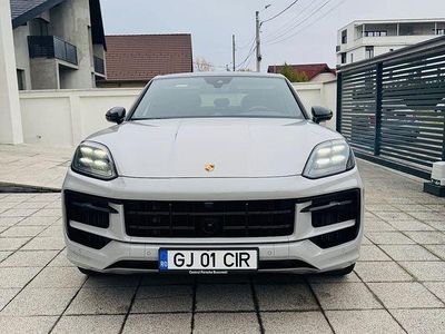 Culoaregri Utilizat 2024 Porsche Cayenne Coupe Coupe | 114.999 EUR