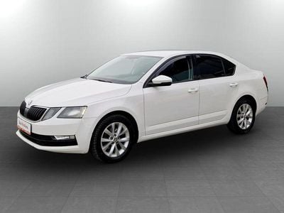 Culoarealb Utilizat 2018 Skoda Octavia Ambition Berlinǎ | 10.750 EUR (Preț bun)