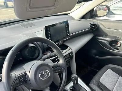 Second-hand Toyota Yaris Hybrid 116 CP (85 kW) 2022 Hatchback