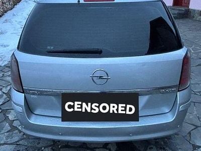 Second-hand Opel Astra Essentia 120 CP (88 kW) 2004 Culoaregri Hatchback
