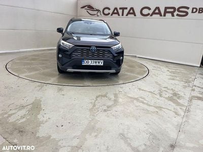Culoarenegru Utilizat 2019 Toyota RAV4 Hybrid SUV | 21.296 EUR (Puțin scump)
