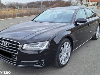 Negru Utilizat 2017 Audi A8 Berlinǎ | 24.900 EUR
