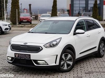 Culoarealb Utilizat 2017 Kia Niro Spirit SUV | 13.000 EUR (Super Preț)