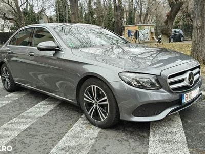 Mercedes E220