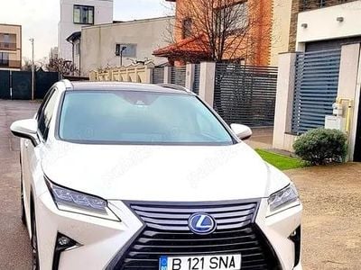 Alb Utilizat 2017 Lexus RX450h SUV | 26.500 EUR (Super Preț)