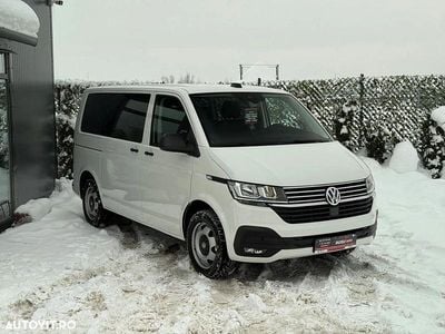 Culoarealb Second-hand 2023 VW Transporter Van | 33.990 EUR